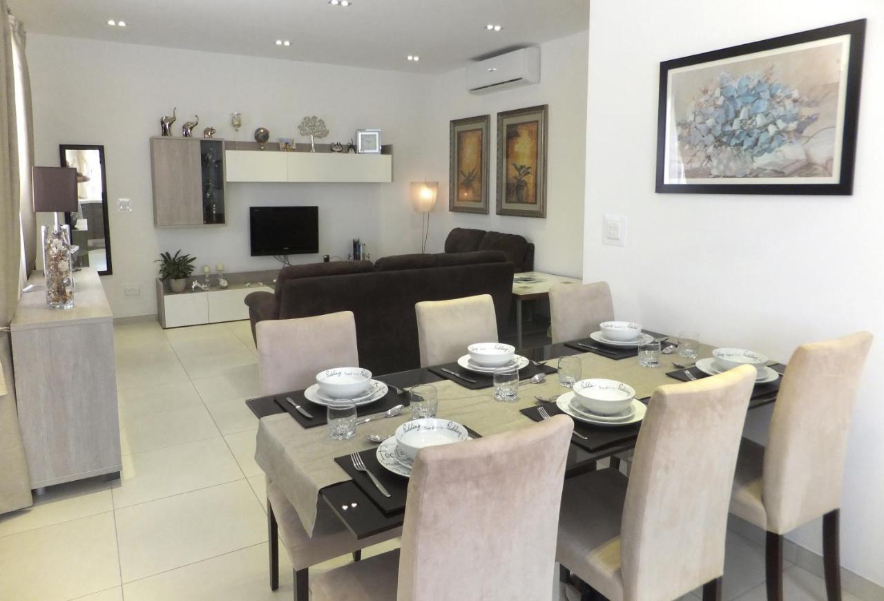 Cozy Rooms - Great Bus Connections - Free Parking Mosta Exterior photo